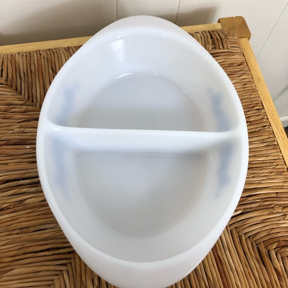 Vintage Glasbake Daisy Divided Casserole Dish - Picture 6 of 7